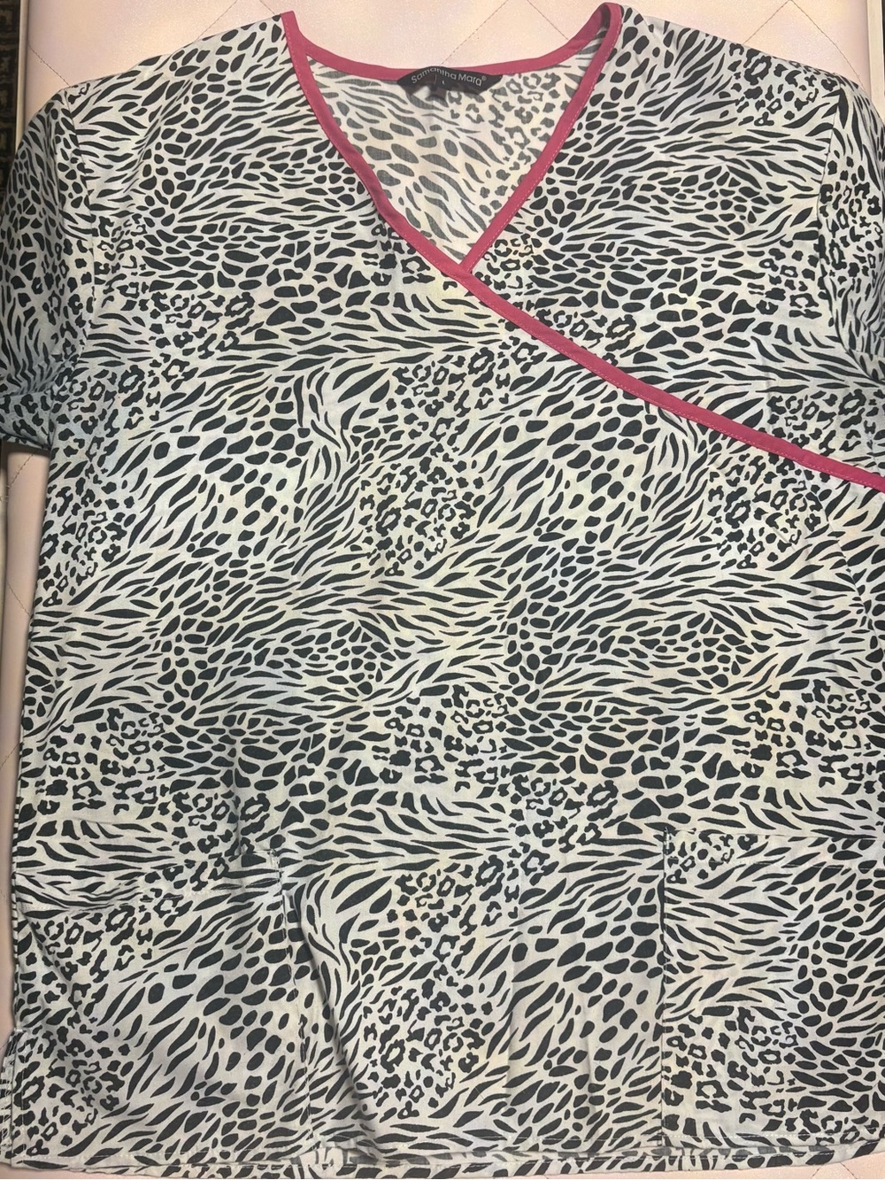 Samantha Maria Leopard Print Scrub Top - Stylish Workwear! Size Large